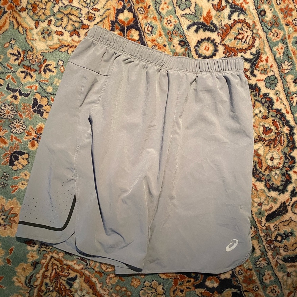 Athletic shorts